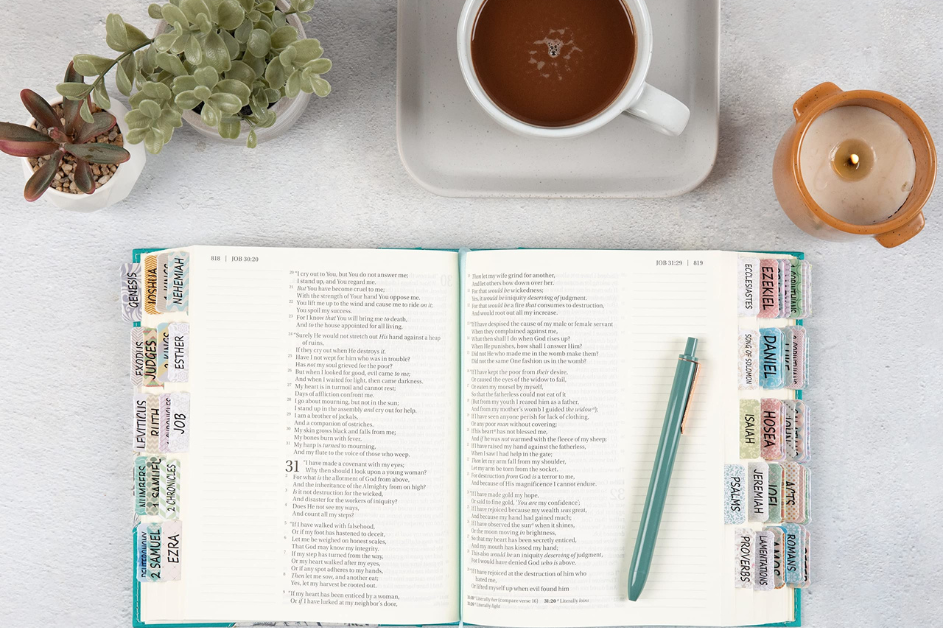 How to Choose the Right Pens for Bible Study and Note-Taking