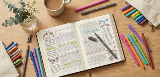 Fineliner Pen Buying Guide: How to Choose the Best Set