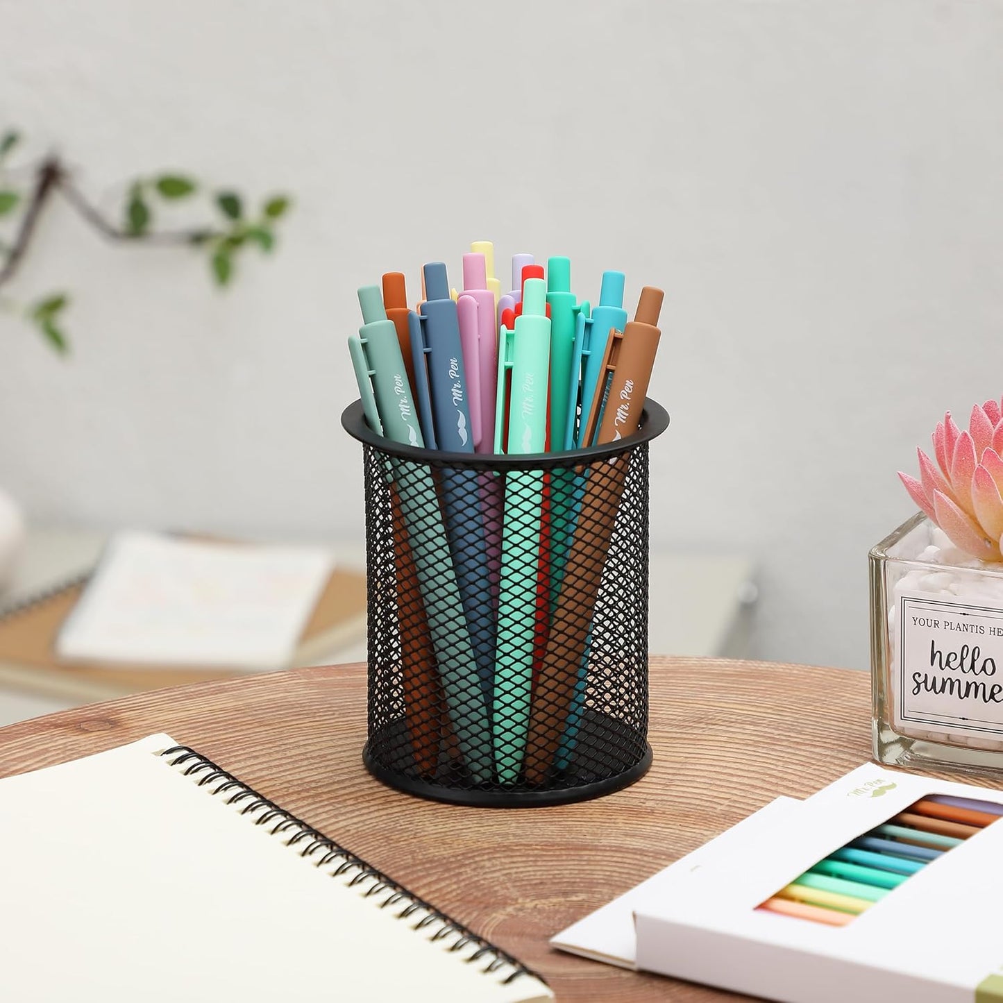 Retractable Gel Pens, 12 Pack, Assorted Colors, Fast Dry, Gel Pens Fine Point 0.7mm, Retractable Pens, Cute Pens, Gel Ink Pens, Aesthetic Pens for Journaling, Colorful Pens, Fine Tip Pens