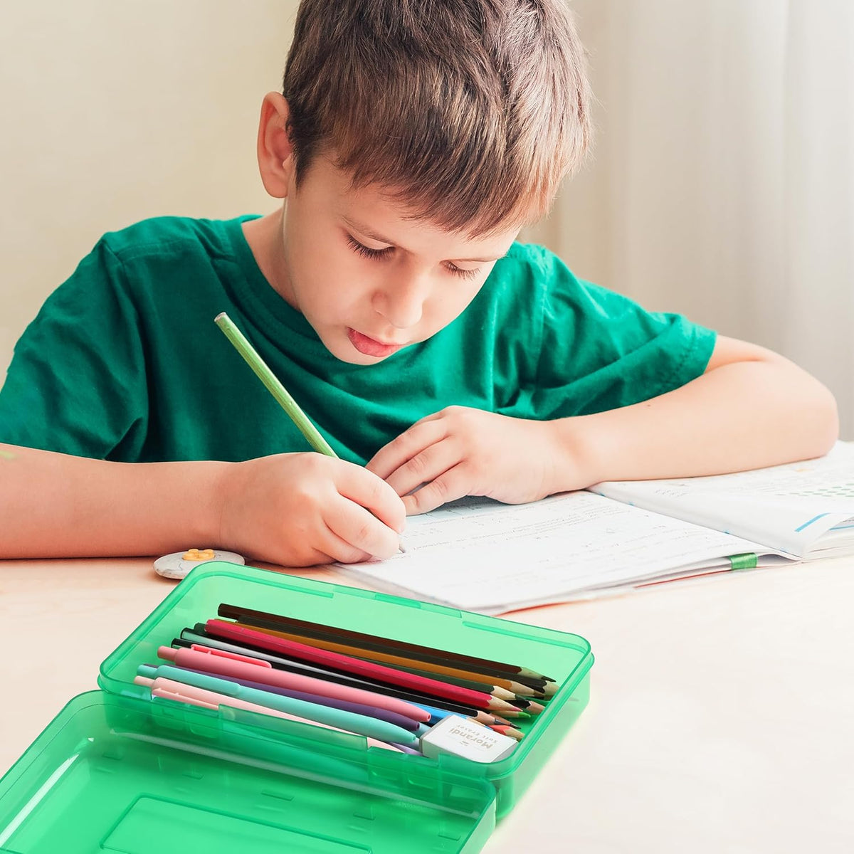 Mr. Pen- Clear Pencil Boxes, 2 Pack, Blue/Green, Snap-Tight Lid, Plastic Pencil Box Organizer