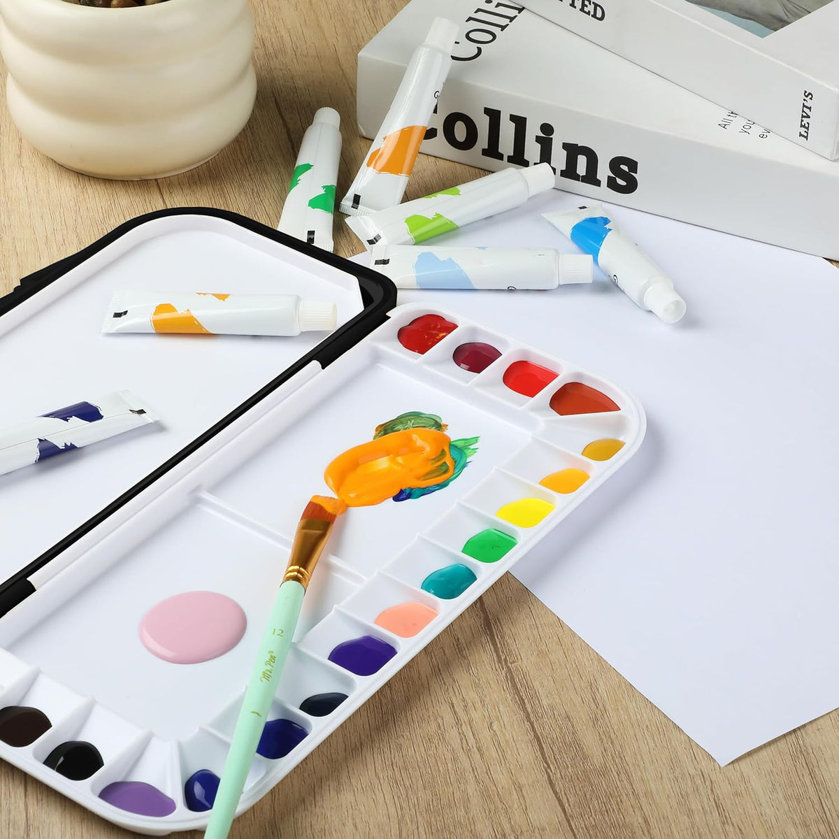 Mr. Pen- Airtight Watercolor Palette with Lid, Black, 18 Wells and 2 Mixing Areas, Empty Watercolor Palette